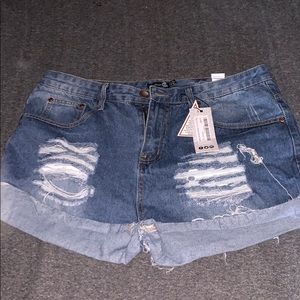 Boohoo blue jean ripped shorts